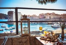 Las 5 ciudades del mundo donde comer junto al mar es casi religión